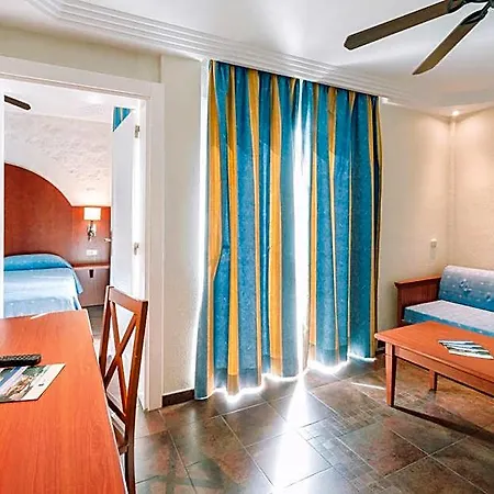 Park Club Europe Hotel