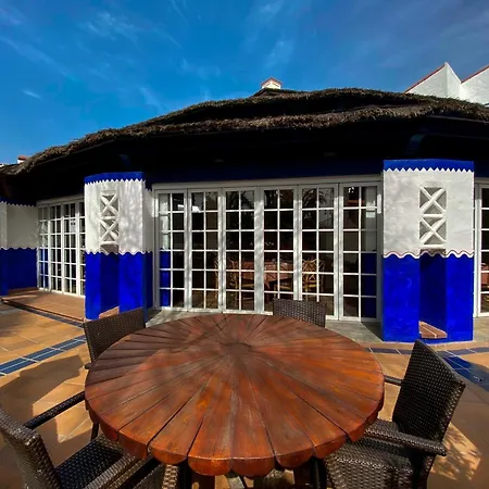 Park Club Europe بلايا ذي لاس أميريكاس